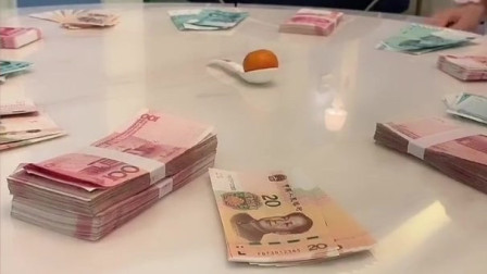 儿子搞个特等奖，开心的都蹦起来啦