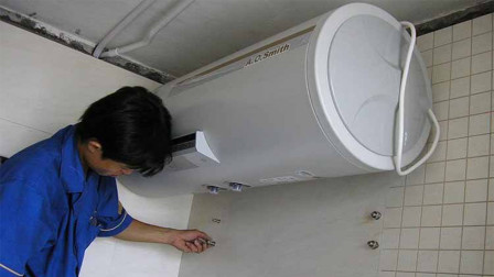 电热水器洗澡时，到底要不要拔掉电源插头呢？