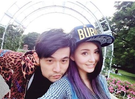娱乐急先锋 周杰伦昆凌欧洲婚礼