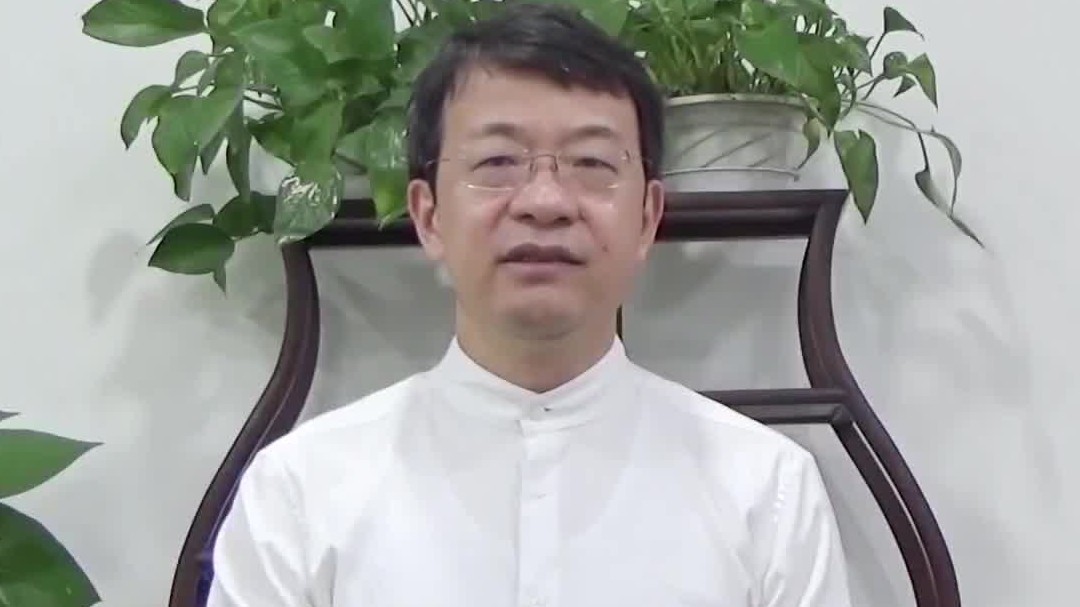名医话养生 中国传统功法“易筋经”