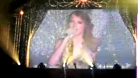 Taylor Swift Sparks Fly 劲爆开场 都柏林演唱会 饭拍版-Taylor Swift (泰勒·斯威夫特)
