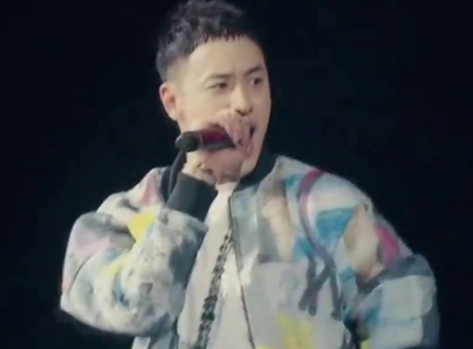 不普通青年 潘玮柏15年前的rap竟就这么燃