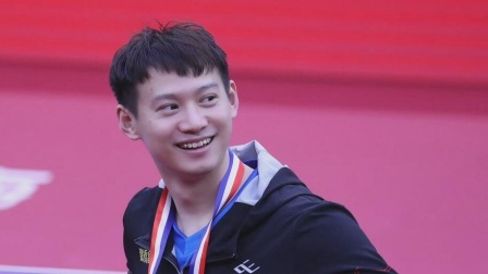 周雨宣布告别国家队：退伍不褪色，退队不退役