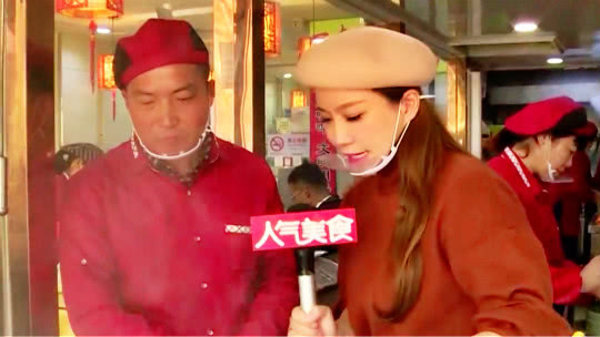 人气美食 董家渡9元一碗牛肉面 好吃到让你站着等座