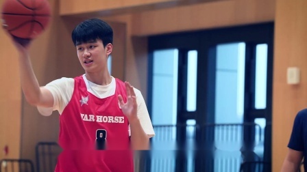 队友掩护后防守人选择强延误怎么破？