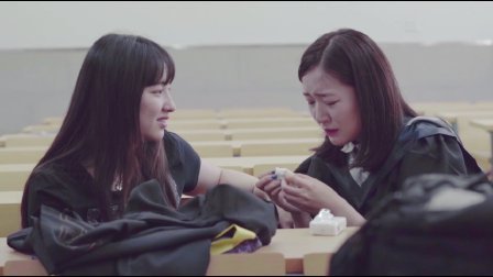 二更视频 实拍上海同济貌美女神 毕业季热泪告别惹人怜惜 616