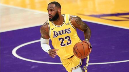 NBA热辣资讯 全明星第三轮投票结果：詹姆斯反超库里成为新票王