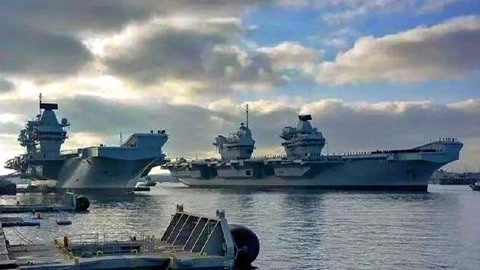 环球火力点 英海军两航母在母港汇合