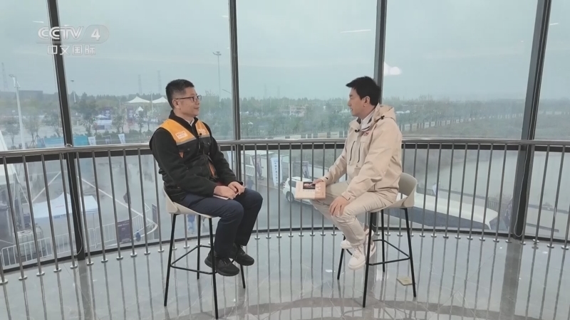 《鲁健访谈》 20251128 对话李理光