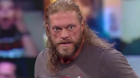 WWE SD1127期中文回放：艾吉铁椅加持狂扁罗门蛋妞剑指三重威胁赛