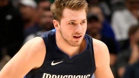 NBA流言收割机 全明星首轮投票：字母东契奇票王詹姆斯西部第2