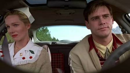 此人从小被监视到大终逃出魔窟