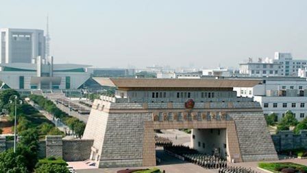 迷彩虎 第四季 中国军校当中的军中清华
