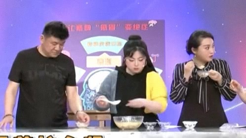 X诊所. 别让“精神感冒”变绝症