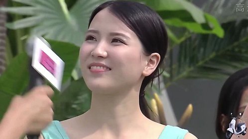 男生女生向前冲 阳光少女运动组合热辣来袭