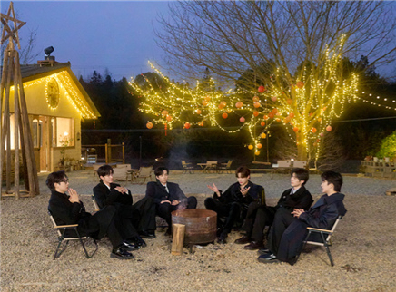 超前营业：学长们反逻辑互夸