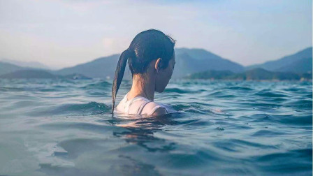 《过青春》越界少女的双面人生，豆瓣8.0