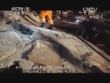 军事纪实 《军事纪实》 20140418 废墟里的呼救