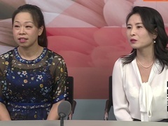 选择2019 “星光大道”选手现场献艺 谈不幸婚姻潸然泪下