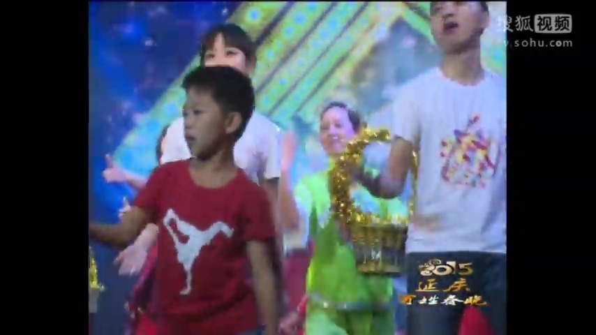 广场舞串烧表演《小苹果》