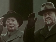 《红场阅兵·1957》毛泽东现身检阅台吸引全世界目光