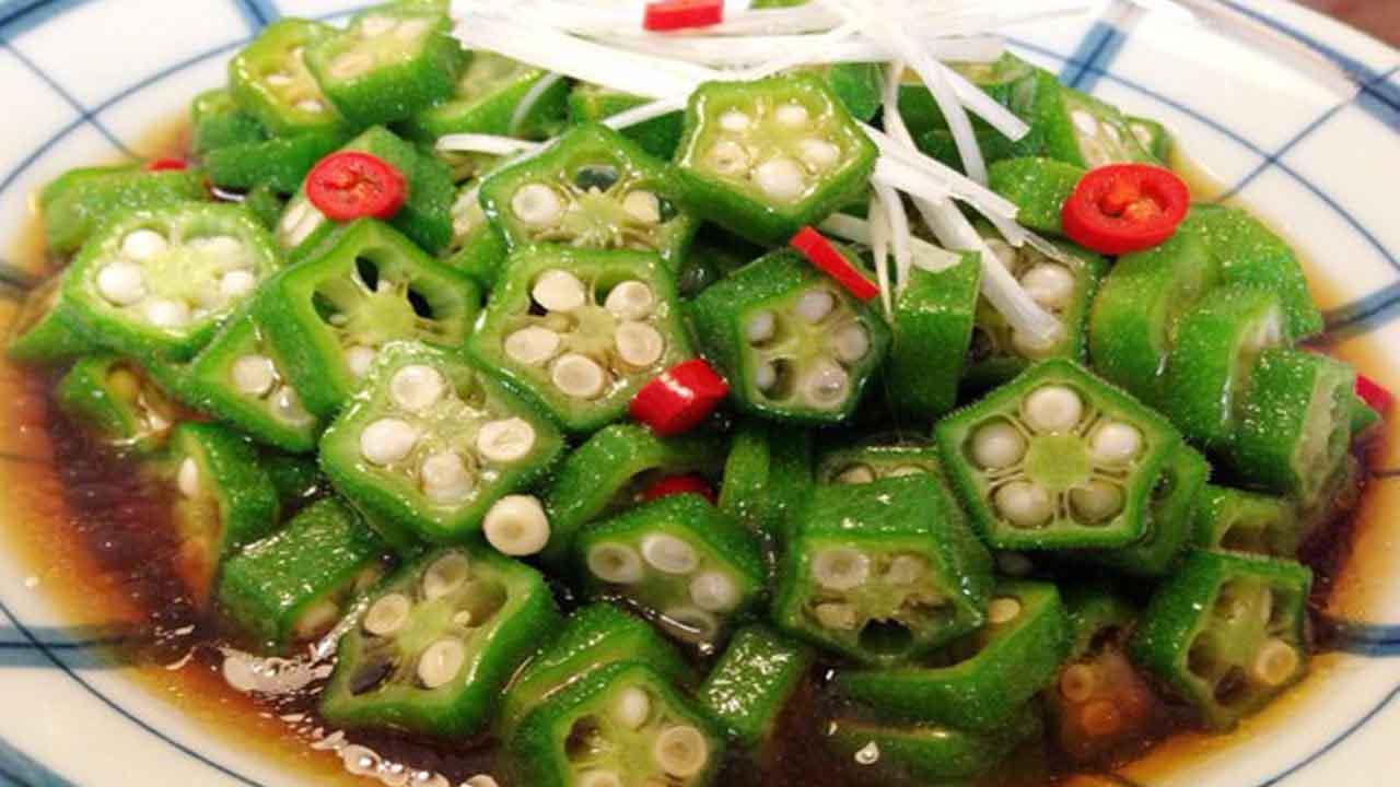 美&middot;食 秋葵最简单营养的家常做法，一分钟教你，补肾又美容，很多人没吃过