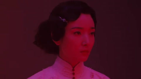 孙之亮心宅中旗袍店被泼红漆