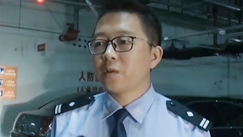 法治中国60分 警方3小时破后备箱现金被盗案 拐杖代脚开车隐患大