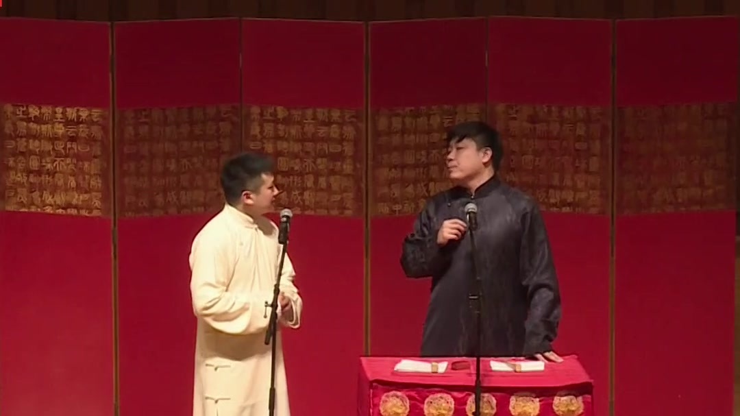 李寅飞爆笑演绎苏东坡藏鱼，台下观众都笑惨了！