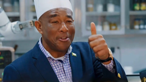 马丁·查尔斯应邀来海南 沉浸式体验儋州的丰富魅力