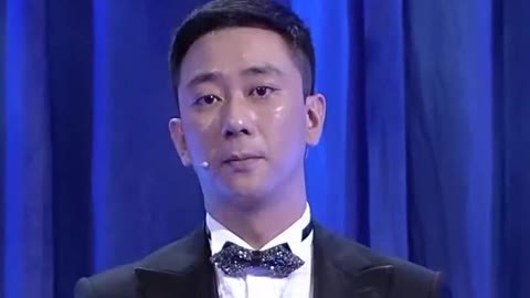 今晚80后脱口秀 王自健教你看奥运划重点 宁泽涛圈粉腹肌迷妹