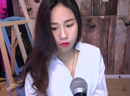 818超女聊天室 孟慧圆版性感老板娘你被电了么