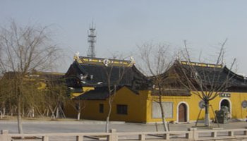 在《洛阳伽蓝记》中伽蓝寺即泛指洛阳的众多佛寺.伽蓝菩萨