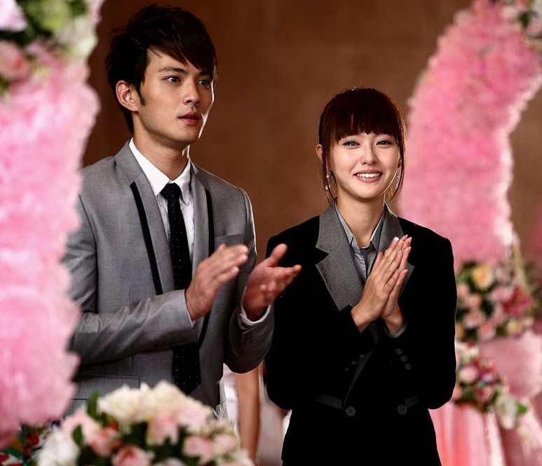 夏家三千金_360百科