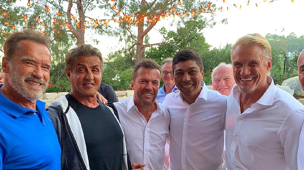 三位硬汉施瓦辛格,史泰龙和杜夫·龙格尔历史性同框!