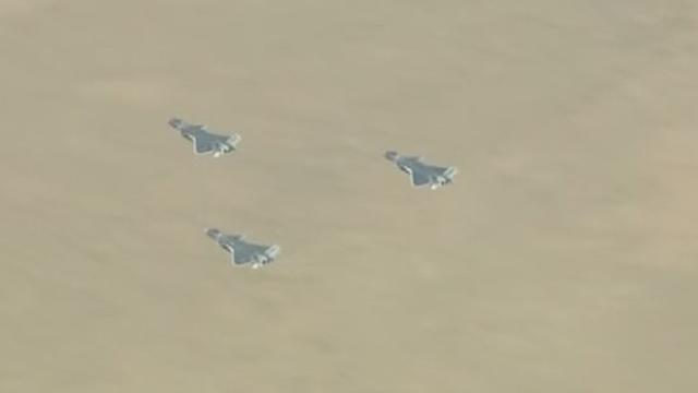 《军情解码》20170903我军装备新变化