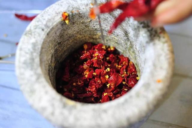 做一碗香飘四溢的辣椒油