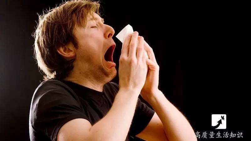 当我们打嗝的时候也可以进行几次深呼吸