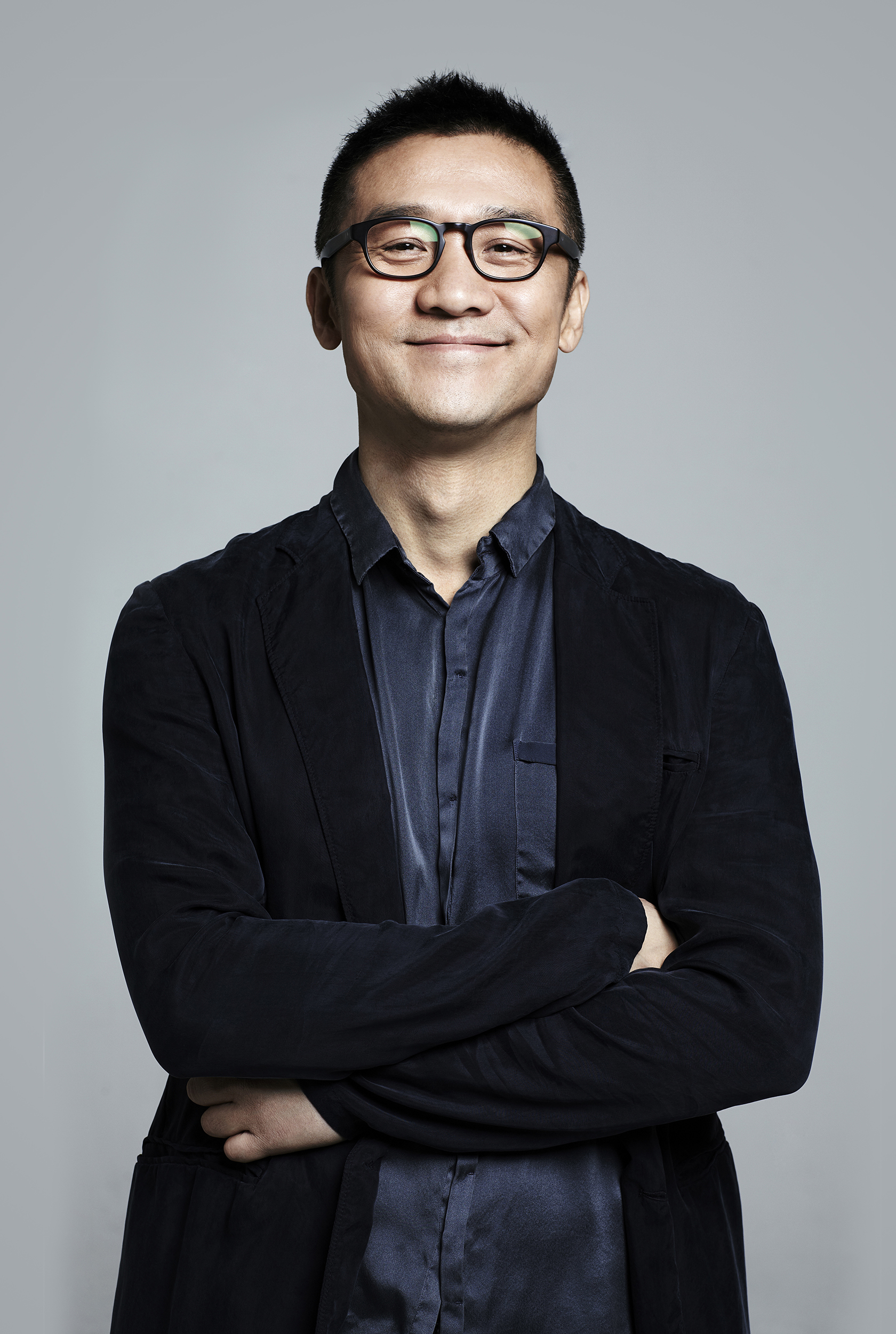 btv《金水桥边》黄志忠采访-北京时间