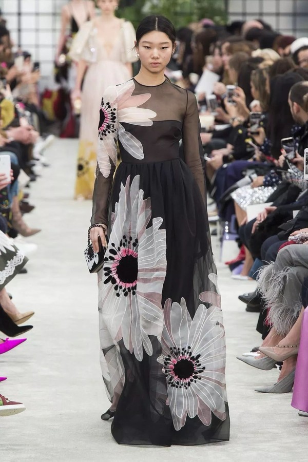 千篇一律的外表太无聊,这些个性面孔才是最具潜力的未来超模