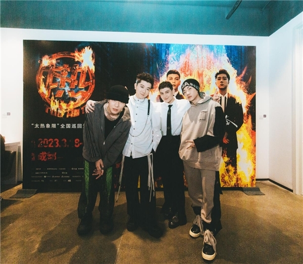 值回票价!艾热AIR、王以太《太热象限演唱会》连演两场口碑炸裂 - 360娱乐,你开心就好