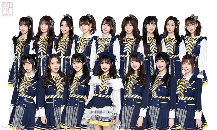 AKB48 Team SH《大声钻石》选拔组16位成员.jpg