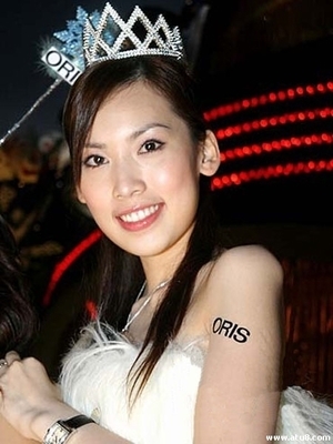 陈若仪,早年是女模呢