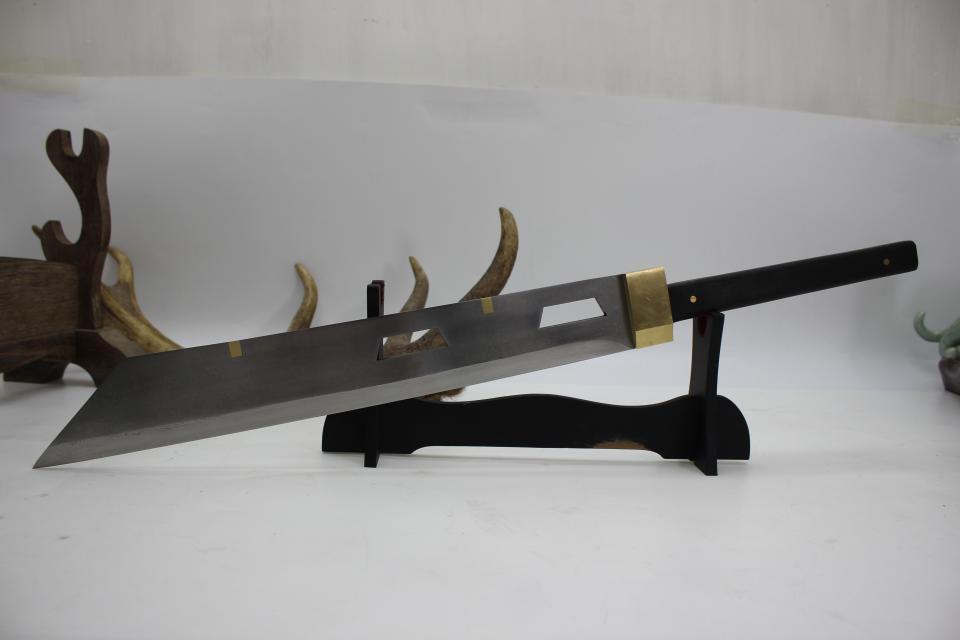 锦衣卫刀在现在为何名气能盖过唐刀,汉剑?