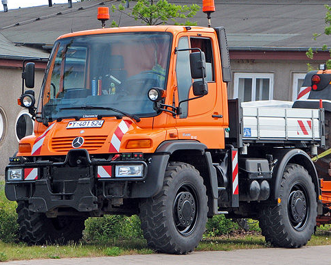 强悍金刚——德国乌尼莫克 (unimog)