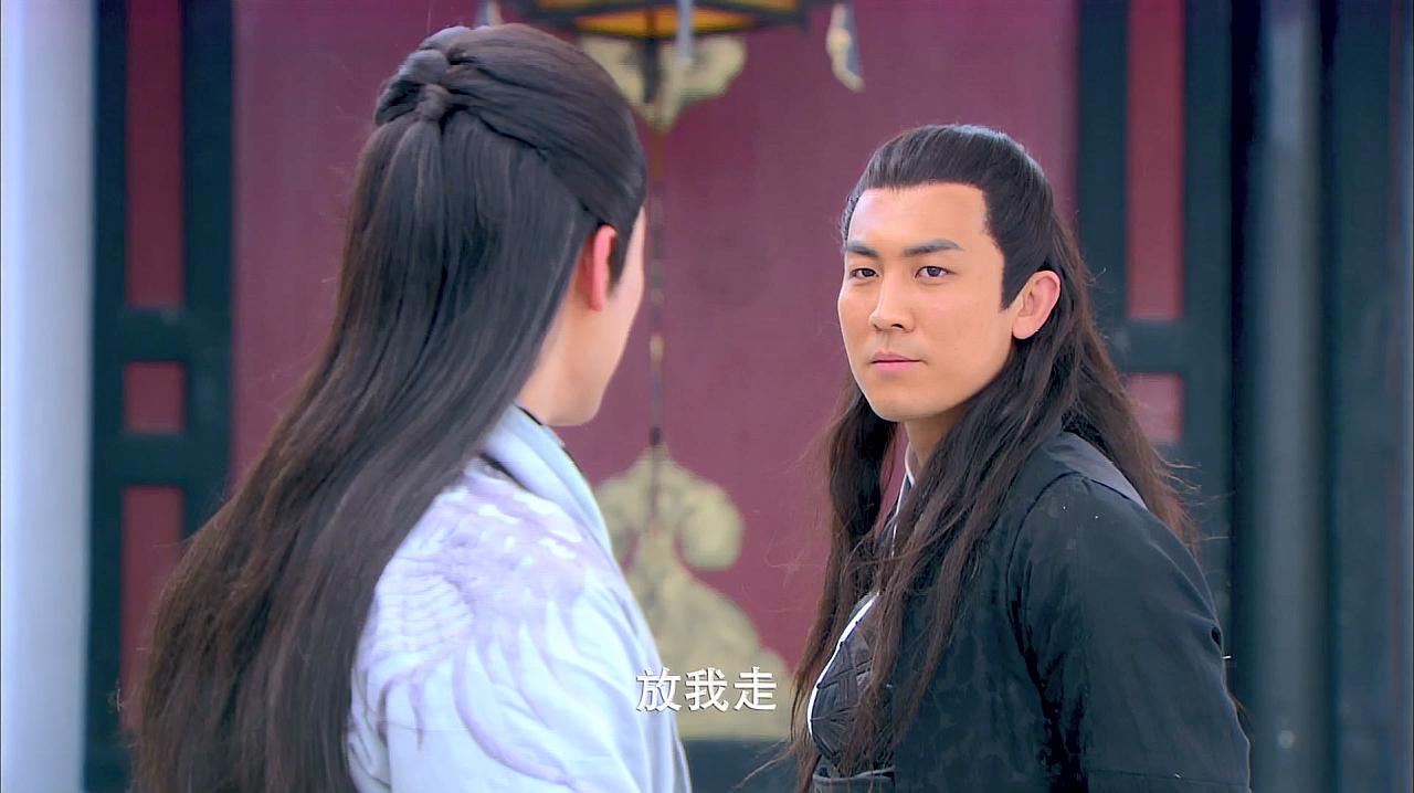 陆小凤与西门吹雪大战,战斗精彩绝伦,奈何陆小凤棋差一招!
