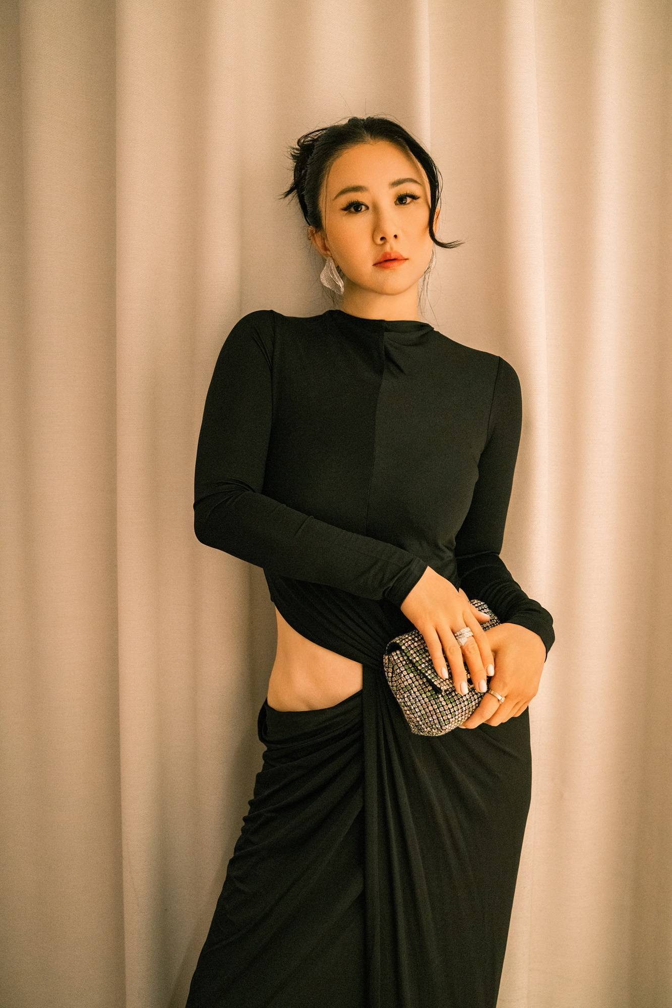 近日, 演员 孟瑶惊艳亮相由好莱坞知名娱乐平台infolist举办的奥斯卡